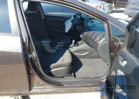 2017 Kia Forte Lx z USA, uszkodzony, nr VIN 3KPFK4A7XHE103758